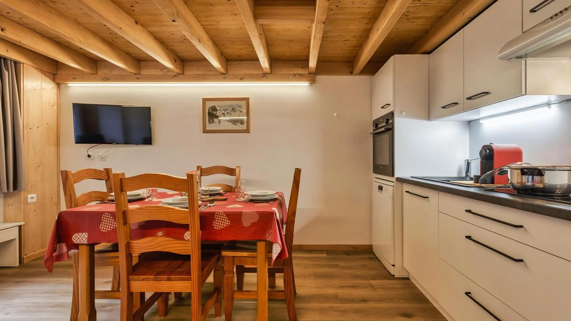 Residence Grand Roc - Campanules 122 - Happy Rentals 霞慕尼 0*,  法国